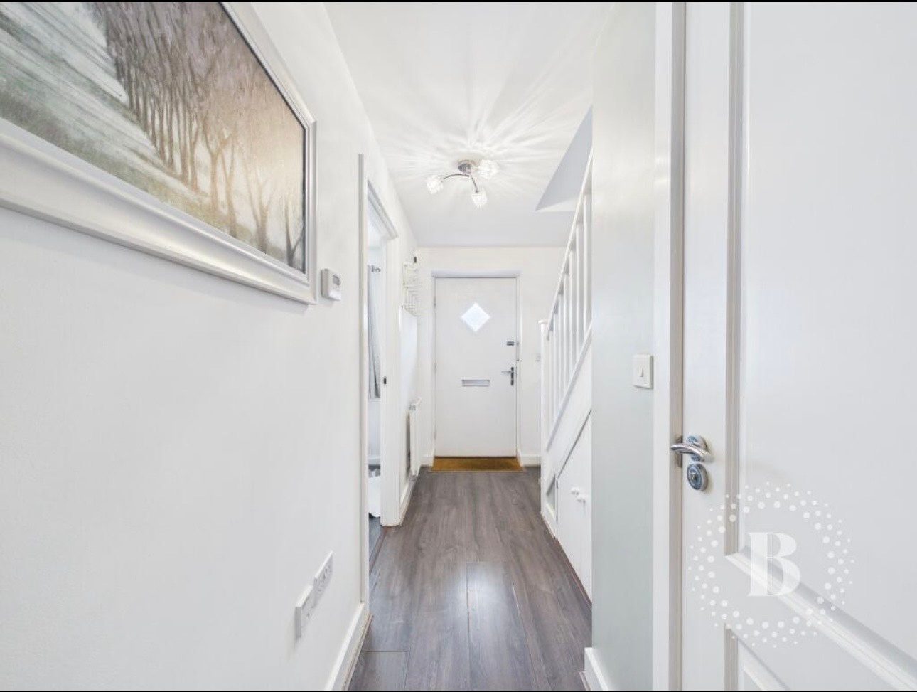 Stylish 2 Bed House photo 10